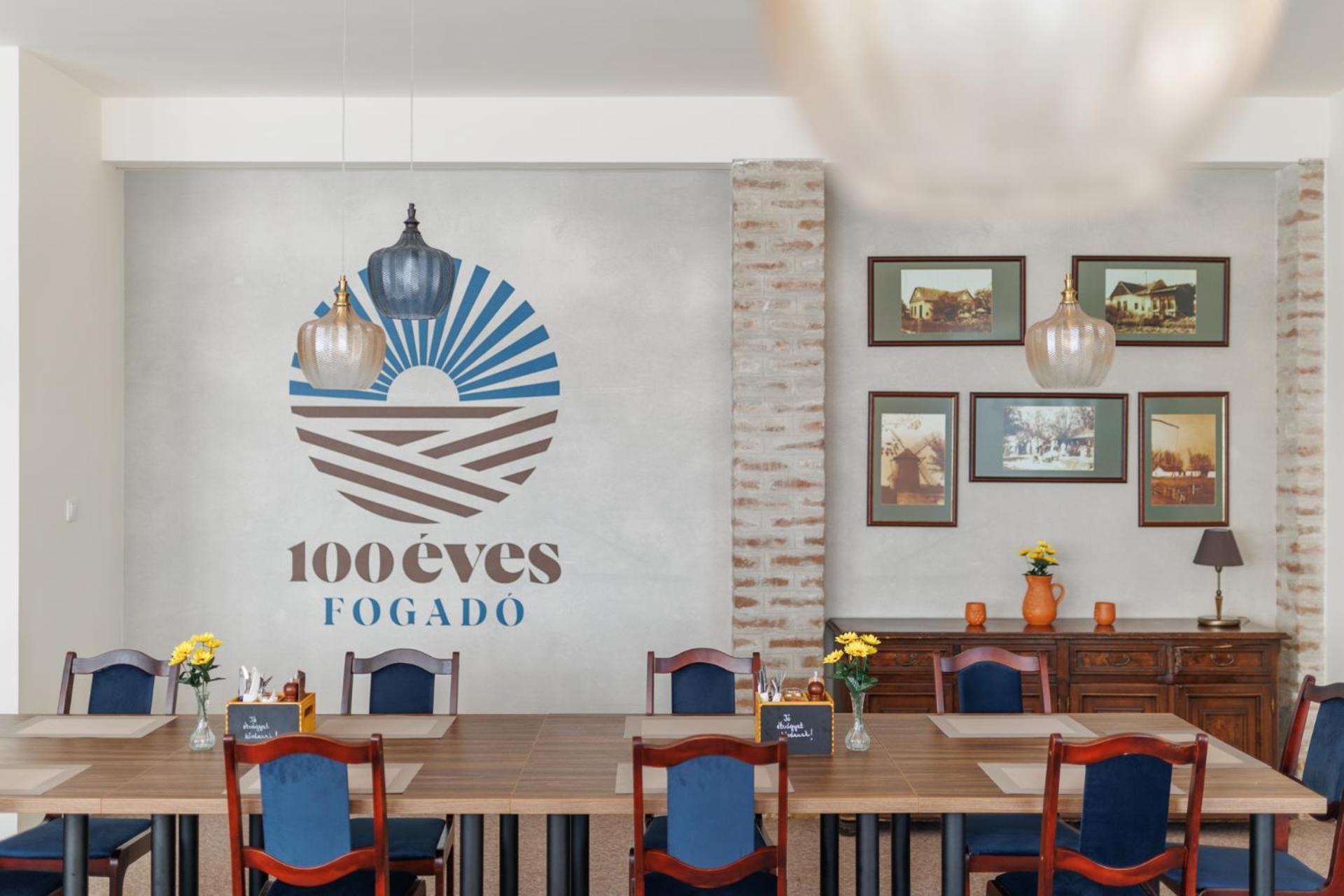 Szatymaz 100 Eves Fogado Bed & Breakfast エクステリア 写真