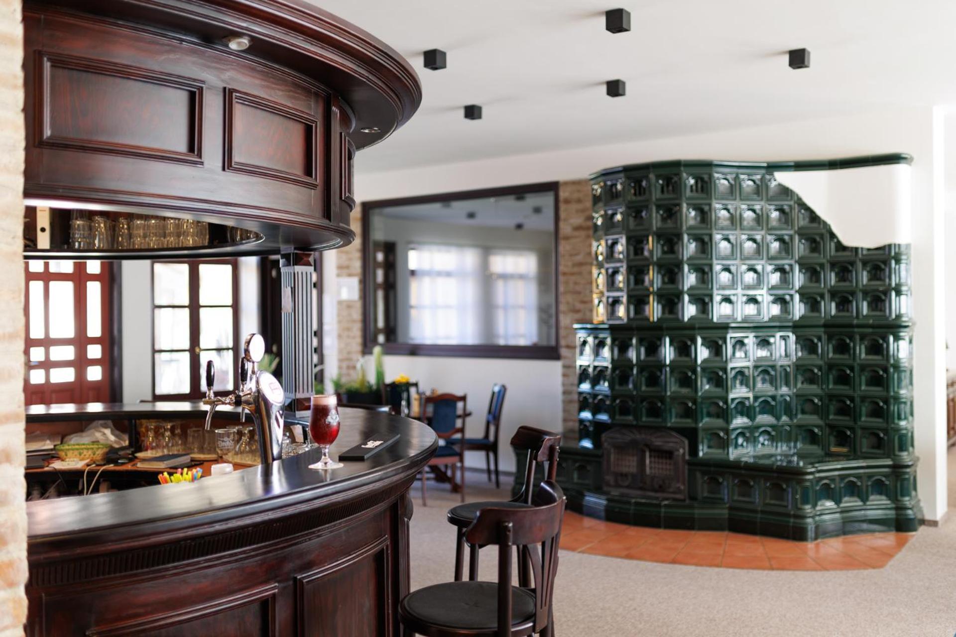 Szatymaz 100 Eves Fogado Bed & Breakfast エクステリア 写真